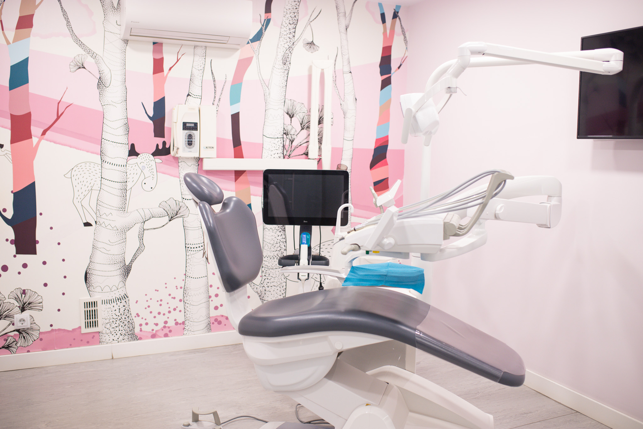 Box clínica dental en Villaverde | Sanilux